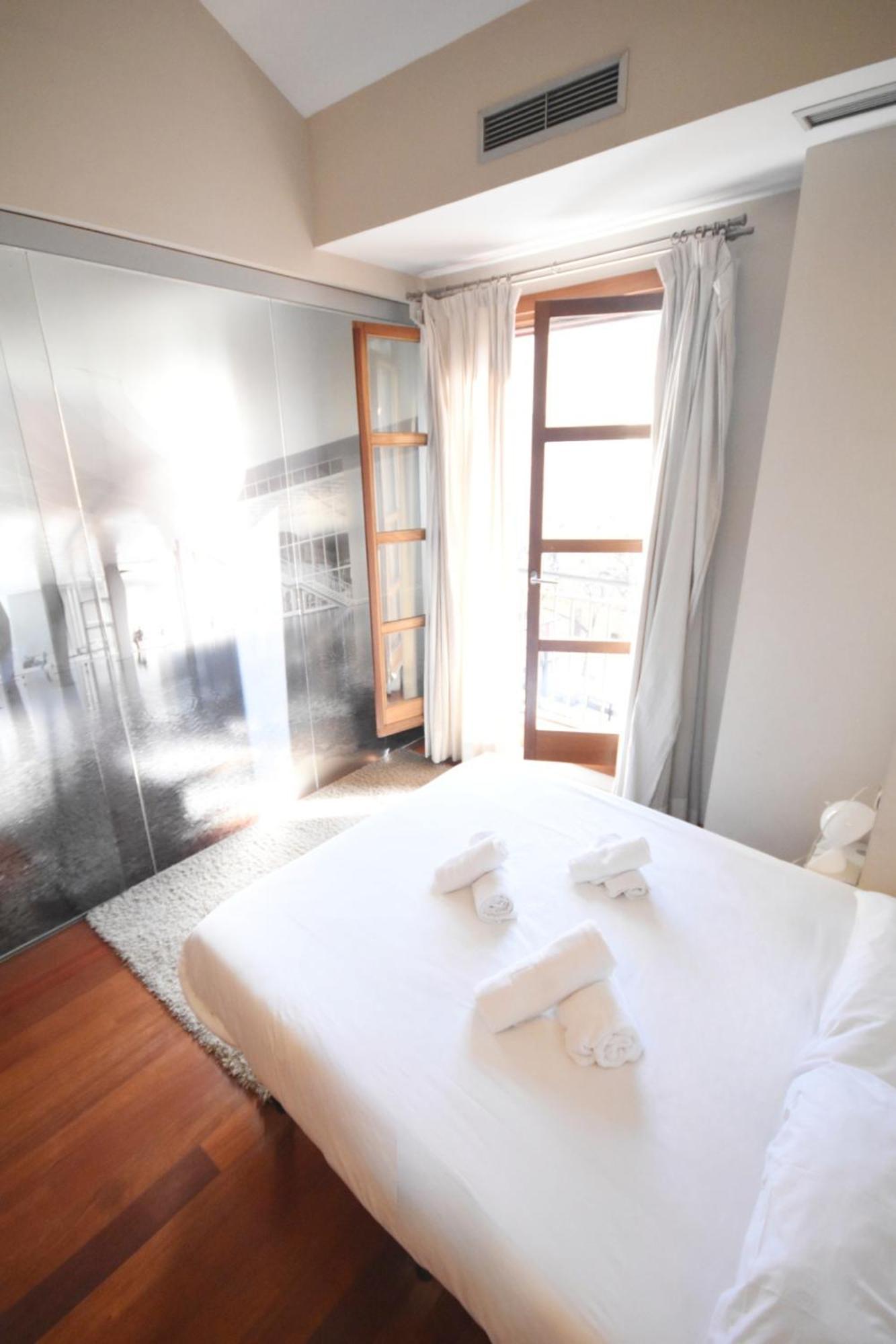 Bello Apartamento En La Plaza Del Tossal 瓦伦西亚 外观 照片